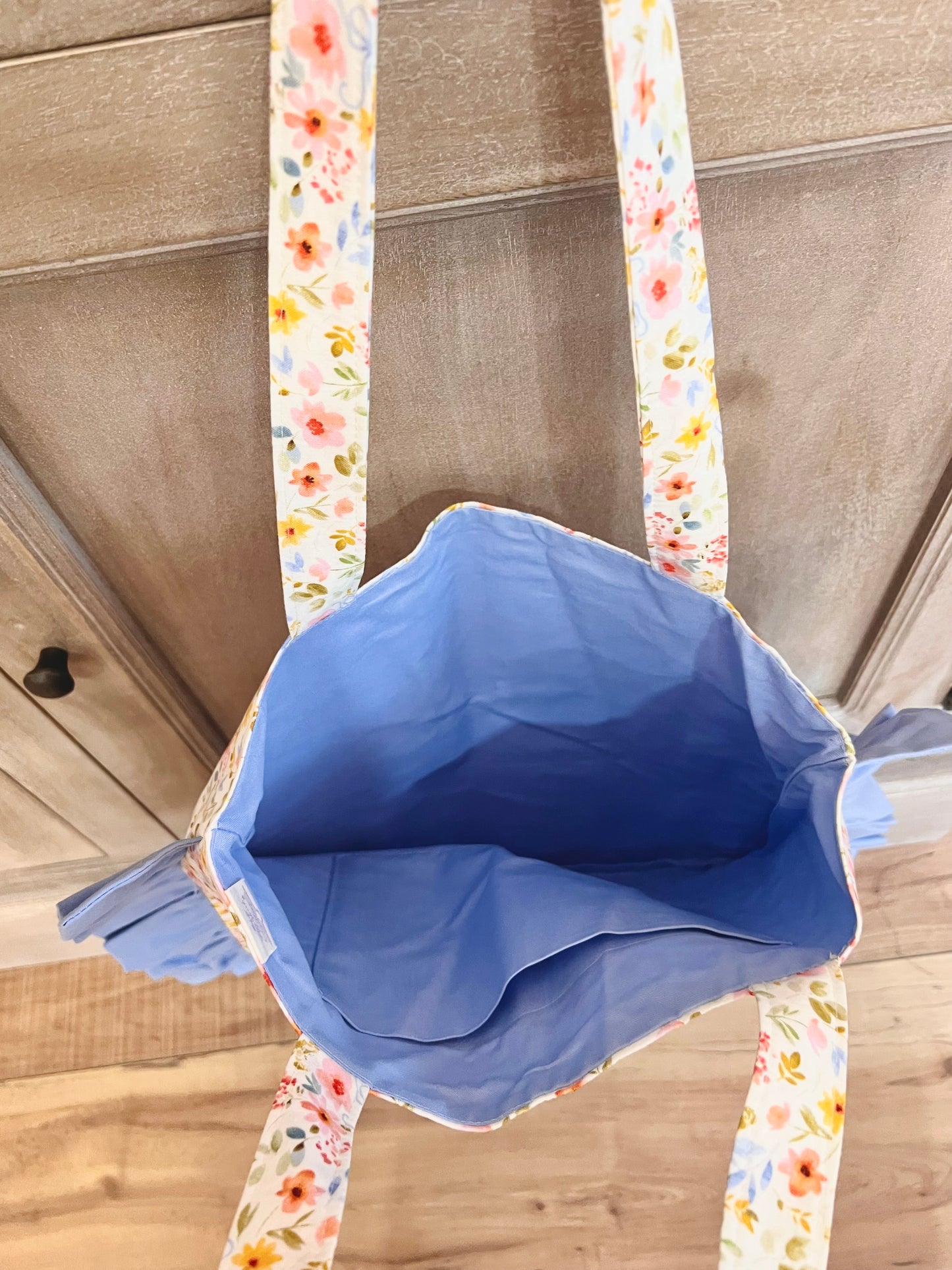 Flower Ruffle tote